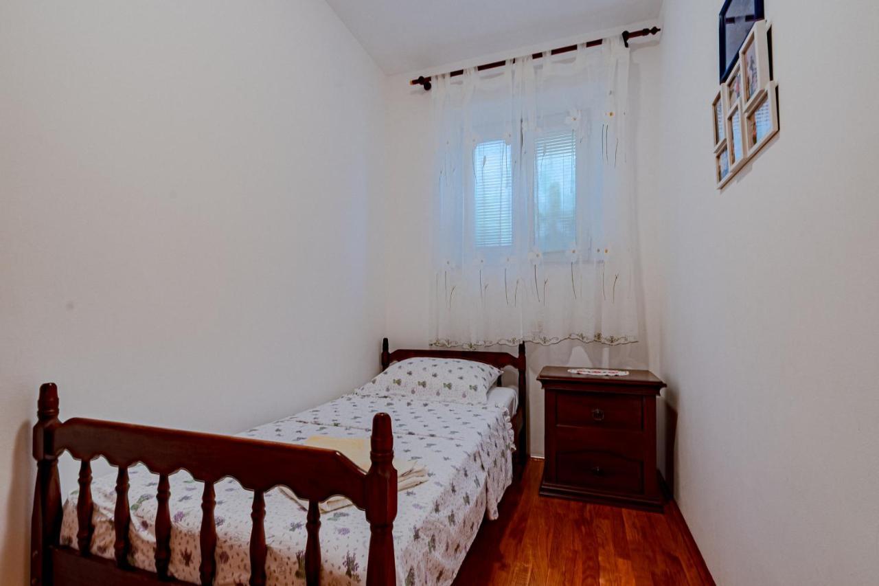 Apartment Ruzica Zrnovo 外观 照片