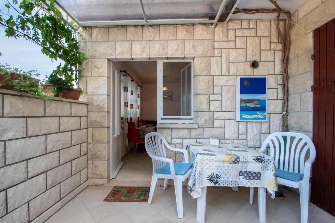 Apartment Ruzica Zrnovo 外观 照片